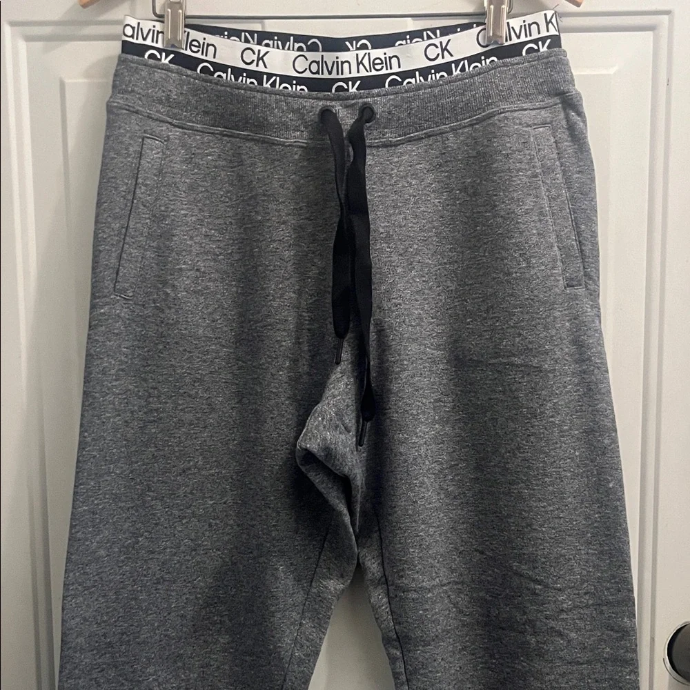 Calvin Klein Sweatpants - Picture 2 of 11